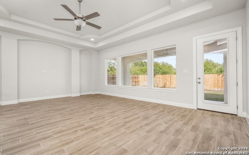 307 E Club View, Seguin, TX 78155, 3 Bedrooms Bedrooms, ,2 BathroomsBathrooms,Residential,For Sale,307 E Club View,1843818