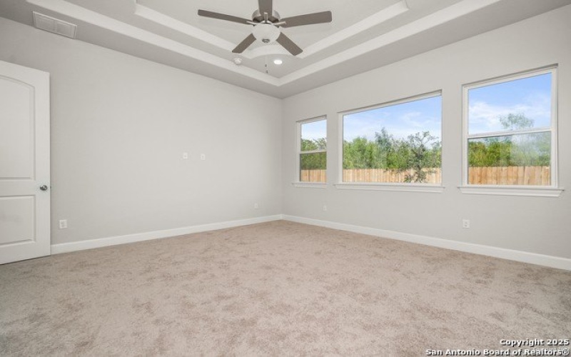 307 E Club View, Seguin, TX 78155, 3 Bedrooms Bedrooms, ,2 BathroomsBathrooms,Residential,For Sale,307 E Club View,1843818