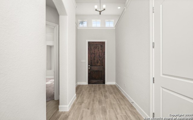 307 E Club View, Seguin, TX 78155, 3 Bedrooms Bedrooms, ,2 BathroomsBathrooms,Residential,For Sale,307 E Club View,1843818