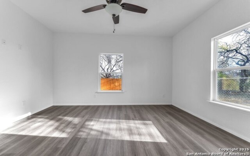 3007 SW McArthur Ave #201, San Antonio, TX 78211, 3 Bedrooms Bedrooms, ,2 BathroomsBathrooms,Residential,For Sale,3007 SW McArthur Ave,1852183