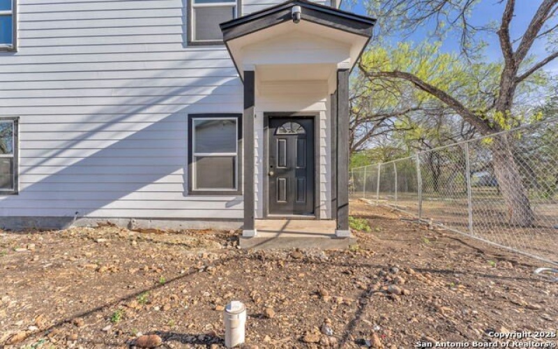 3007 SW McArthur Ave #201, San Antonio, TX 78211, 3 Bedrooms Bedrooms, ,2 BathroomsBathrooms,Residential,For Sale,3007 SW McArthur Ave,1852183