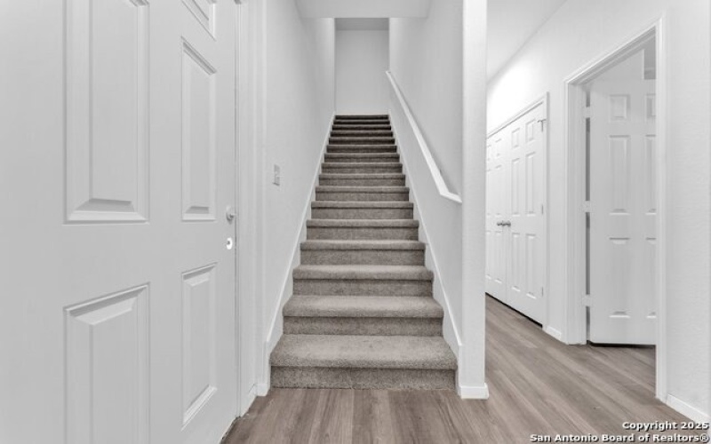 3007 SW McArthur Ave #201, San Antonio, TX 78211, 3 Bedrooms Bedrooms, ,2 BathroomsBathrooms,Residential,For Sale,3007 SW McArthur Ave,1852183