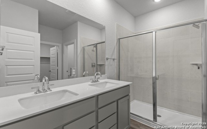 5539 Frederick blf, San Antonio, TX 78073, 4 Bedrooms Bedrooms, ,2 BathroomsBathrooms,Residential,For Sale,5539 Frederick blf,1852543
