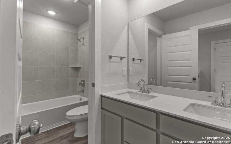 5539 Frederick blf, San Antonio, TX 78073, 4 Bedrooms Bedrooms, ,2 BathroomsBathrooms,Residential,For Sale,5539 Frederick blf,1852543