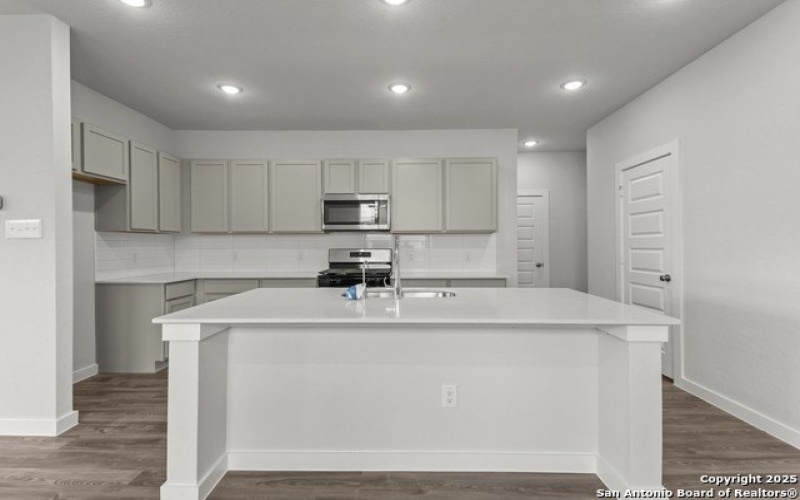 5539 Frederick blf, San Antonio, TX 78073, 4 Bedrooms Bedrooms, ,2 BathroomsBathrooms,Residential,For Sale,5539 Frederick blf,1852543