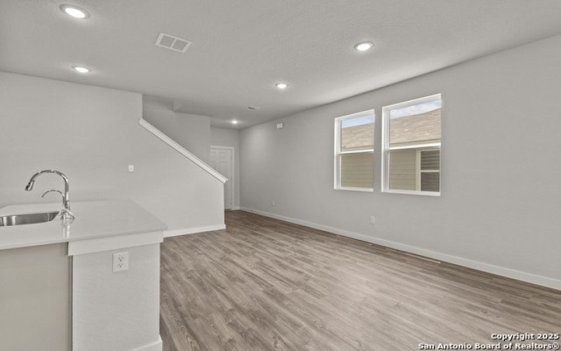 5539 Frederick blf, San Antonio, TX 78073, 4 Bedrooms Bedrooms, ,2 BathroomsBathrooms,Residential,For Sale,5539 Frederick blf,1852543