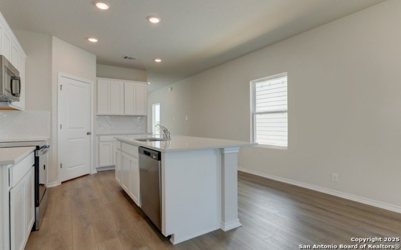 13738 Birch Crossing, San Antonio, TX 78252, 3 Bedrooms Bedrooms, ,2 BathroomsBathrooms,Residential,For Sale,13738 Birch Crossing,1852811