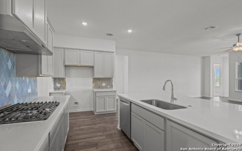 2808 Reeves Ln, Schertz, TX 78108, 4 Bedrooms Bedrooms, ,3 BathroomsBathrooms,Residential,For Sale,2808 Reeves Ln,0,1852876