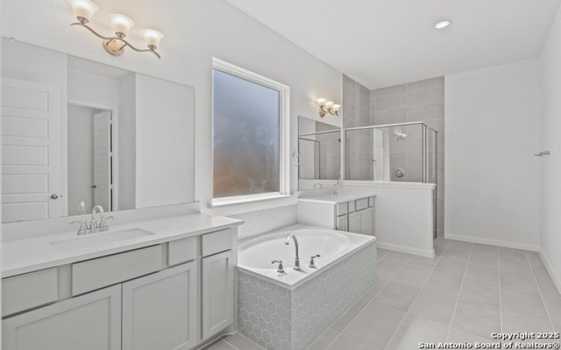 2808 Reeves Ln, Schertz, TX 78108, 4 Bedrooms Bedrooms, ,3 BathroomsBathrooms,Residential,For Sale,2808 Reeves Ln,0,1852876