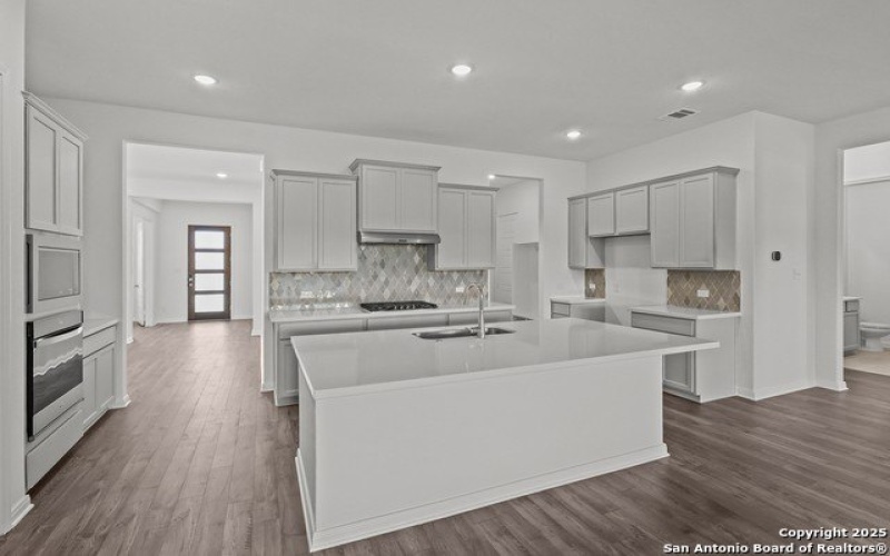 2808 Reeves Ln, Schertz, TX 78108, 4 Bedrooms Bedrooms, ,3 BathroomsBathrooms,Residential,For Sale,2808 Reeves Ln,0,1852876