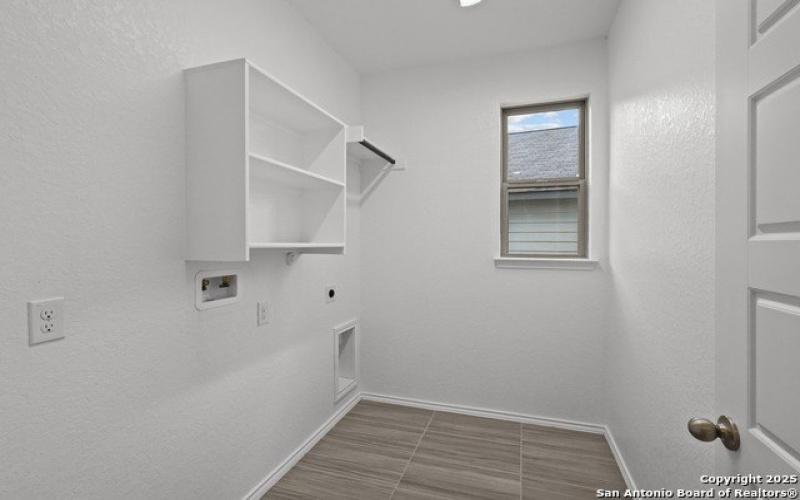 1020 Windflower, New Braunfels, TX 78130, 4 Bedrooms Bedrooms, ,3 BathroomsBathrooms,Residential,For Sale,1020 Windflower,1852938