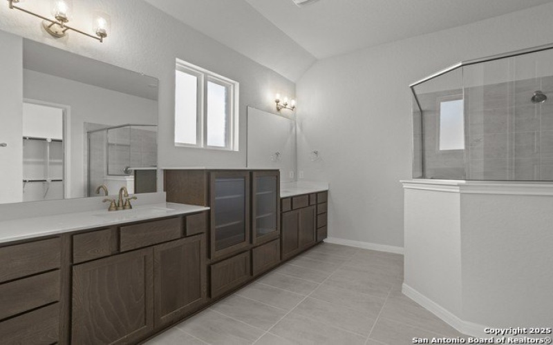 9623 Van Horn, San Antonio, TX 78254, 4 Bedrooms Bedrooms, ,5 BathroomsBathrooms,Residential,For Sale,9623 Van Horn,0,1852961