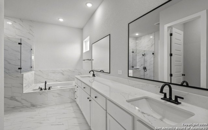 4503 YOAKUM VALLEY, Schertz, TX 78108, 4 Bedrooms Bedrooms, ,2 BathroomsBathrooms,Residential,For Sale,4503 YOAKUM VALLEY,0,1853070