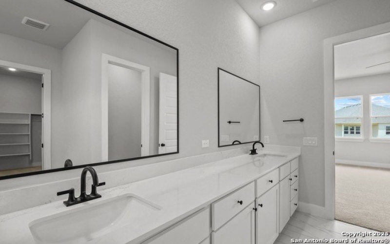 4503 YOAKUM VALLEY, Schertz, TX 78108, 4 Bedrooms Bedrooms, ,2 BathroomsBathrooms,Residential,For Sale,4503 YOAKUM VALLEY,0,1853070