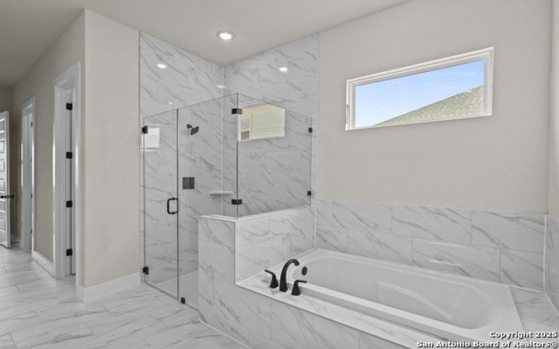 4507 YOAKUM VALLEY, Schertz, TX 78108, 5 Habitaciones Habitaciones , ,5 BañosBaños,Residential,En Venta,4507 YOAKUM VALLEY,0,1853078