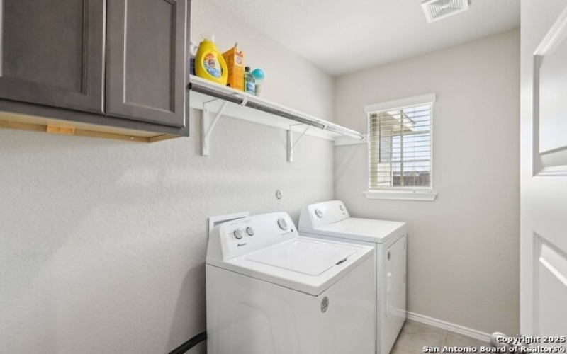 608 Angus, Seguin, TX 78155, 3 Bedrooms Bedrooms, ,2 BathroomsBathrooms,Residential,For Sale,608 Angus,1853194