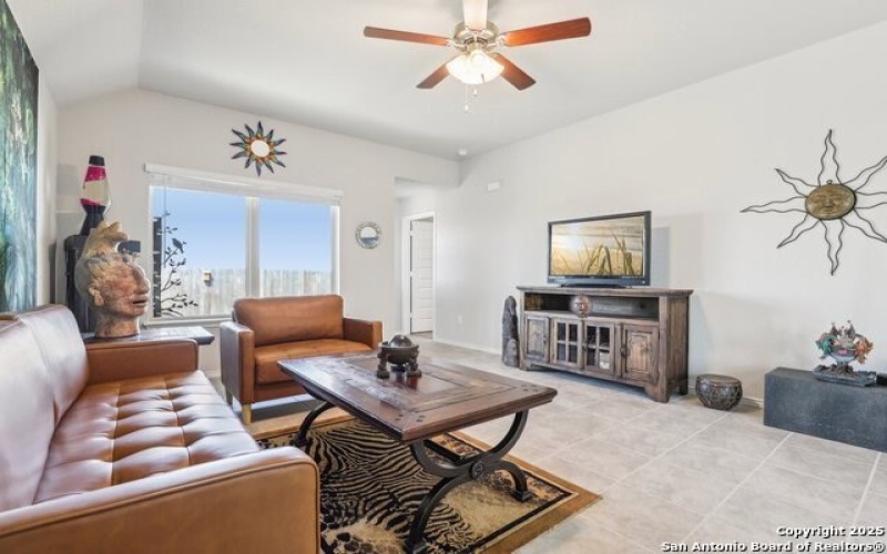 608 Angus, Seguin, TX 78155, 3 Bedrooms Bedrooms, ,2 BathroomsBathrooms,Residential,For Sale,608 Angus,1853194
