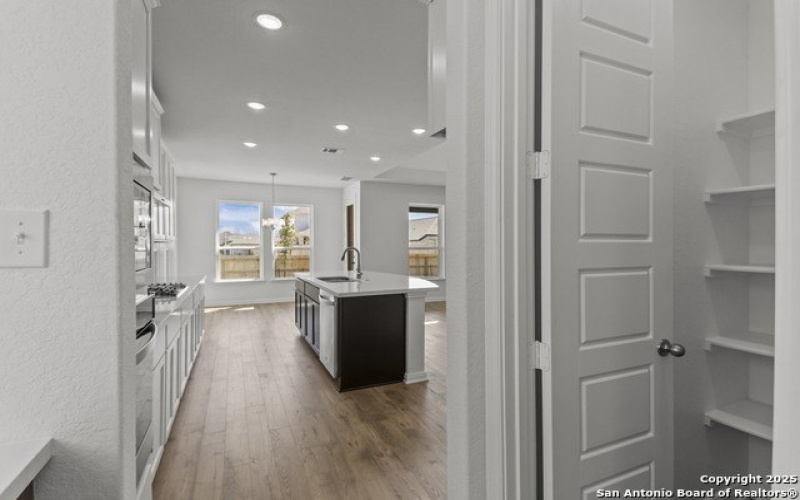 9522 Pioneer Junction, San Antonio, TX 78254, 5 Bedrooms Bedrooms, ,3 BathroomsBathrooms,Residential,For Sale,9522 Pioneer Junction,0,1853261