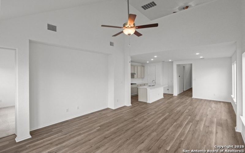 10048 Hombourg Road, Schertz, TX 78154, 4 Bedrooms Bedrooms, ,3 BathroomsBathrooms,Residential,For Sale,10048 Hombourg Road,1853488