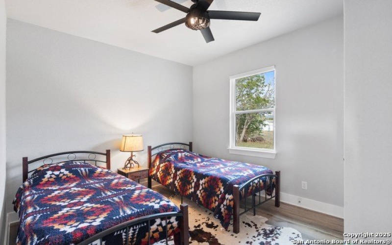 185 Jim Dalrymple, Leakey, TX 78873, 3 Bedrooms Bedrooms, ,2 BathroomsBathrooms,Residential,For Sale,185 Jim Dalrymple,1850340