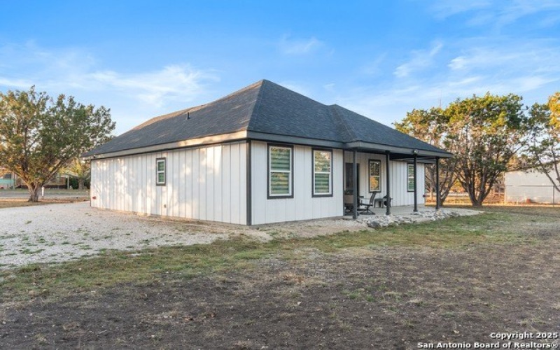 185 Jim Dalrymple, Leakey, TX 78873, 3 Bedrooms Bedrooms, ,2 BathroomsBathrooms,Residential,For Sale,185 Jim Dalrymple,1850340