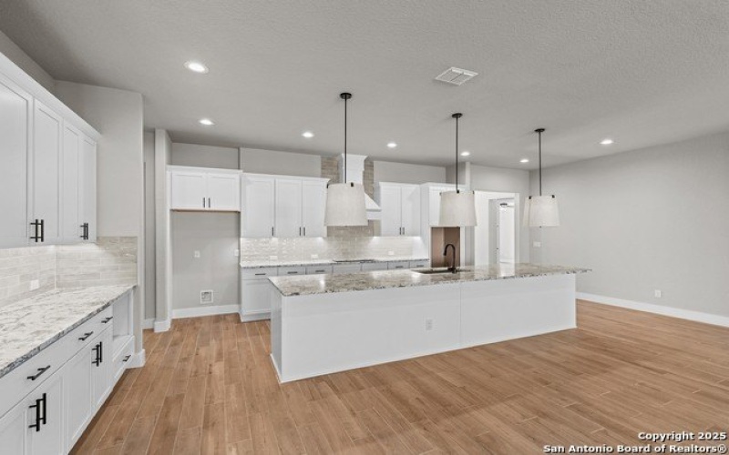 1202 Crazy Horse, San Antonio, TX 78260, 4 Habitaciones Habitaciones , ,3 BañosBaños,Residential,En Venta,1202 Crazy Horse,1850712