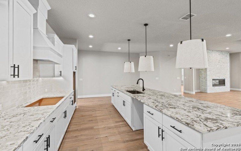 1202 Crazy Horse, San Antonio, TX 78260, 4 Habitaciones Habitaciones , ,3 BañosBaños,Residential,En Venta,1202 Crazy Horse,1850712
