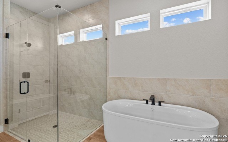1202 Crazy Horse, San Antonio, TX 78260, 4 Habitaciones Habitaciones , ,3 BañosBaños,Residential,En Venta,1202 Crazy Horse,1850712