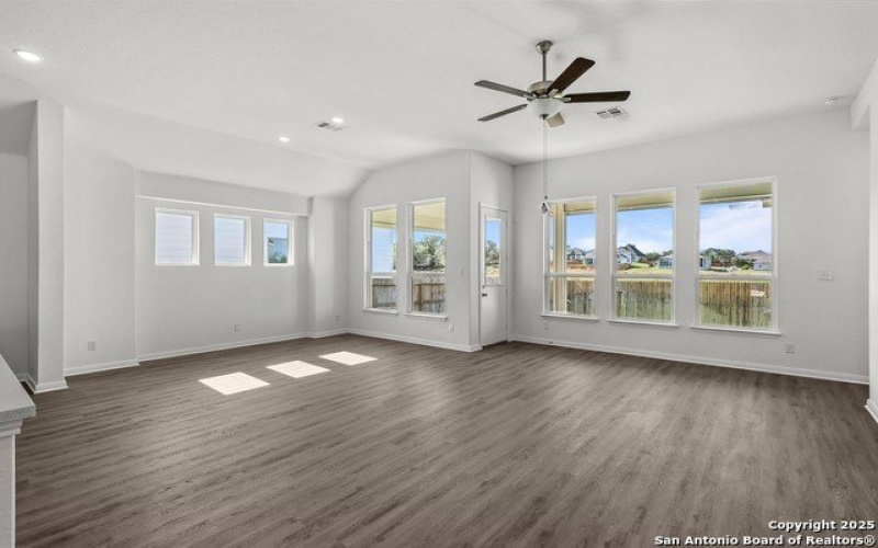 293 Ainslie St W, Castroville, TX 78009, 3 Bedrooms Bedrooms, ,2 BathroomsBathrooms,Residential,For Sale,293 Ainslie St W,0,1850949