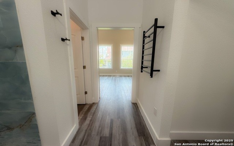 131 FRIENDLYWOOD DR, Canyon Lake, TX 78133, 3 Habitaciones Habitaciones , ,2 BañosBaños,Residential,En Venta,131 FRIENDLYWOOD DR,1850995