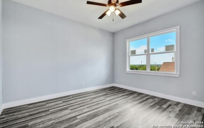 131 FRIENDLYWOOD DR, Canyon Lake, TX 78133, 3 Habitaciones Habitaciones , ,2 BañosBaños,Residential,En Venta,131 FRIENDLYWOOD DR,1850995