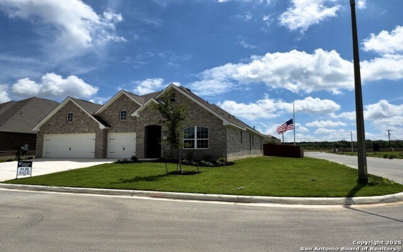 110 Katie Court, Castroville, TX 78009, 4 Habitaciones Habitaciones , ,3 BañosBaños,Residential,En Venta,110 Katie Court,1851036