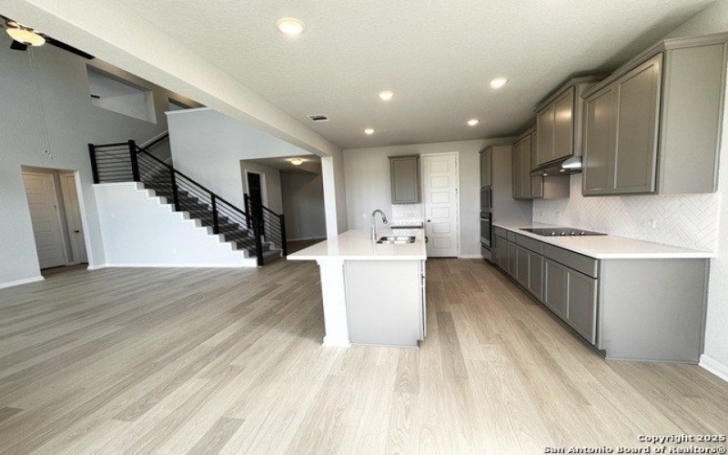 179 Katie Court, Castroville, TX 78009, 4 Habitaciones Habitaciones , ,3 BañosBaños,Residential,En Venta,179 Katie Court,1851058