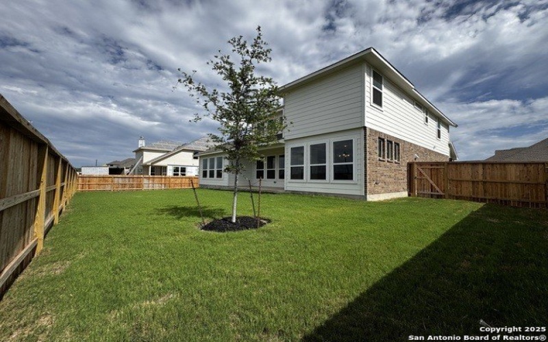 179 Katie Court, Castroville, TX 78009, 4 Habitaciones Habitaciones , ,3 BañosBaños,Residential,En Venta,179 Katie Court,1851058