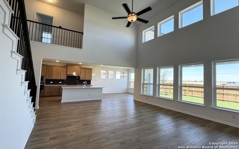 179 Annette Dr, Castroville, TX 78009, 4 Habitaciones Habitaciones , ,3 BañosBaños,Residential,En Venta,179 Annette Dr,1851060