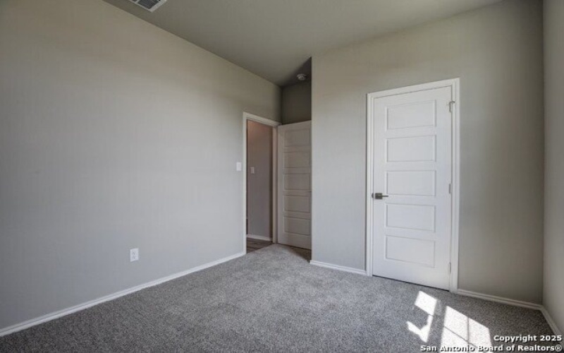 6875 Comanche Cave, San Antonio, TX 78233, 3 Bedrooms Bedrooms, ,2 BathroomsBathrooms,Residential,For Sale,6875 Comanche Cave,0,1851378