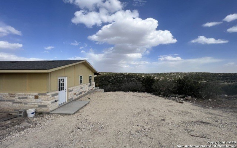 1173 SD 42200, Rocksprings, TX 78880, 1 Bedroom Bedrooms, ,Farm,For Sale,1173 SD 42200,1853994
