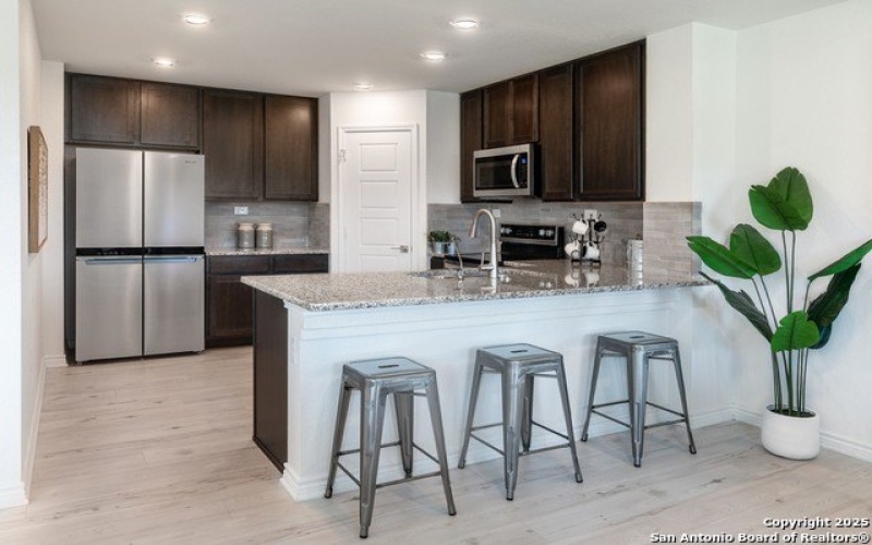 13230 CLUB HOUSE BLVD., San Antonio, TX 78221, 3 Habitaciones Habitaciones , ,2 BañosBaños,Residential,En Venta,13230 CLUB HOUSE BLVD.,1854435