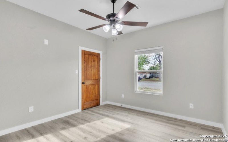 1702 17th, Hondo, TX 78861, 3 Habitaciones Habitaciones , ,2 BañosBaños,Residential,En Venta,1702 17th,0,1854862