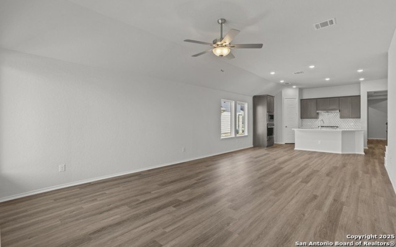 10269 Bartenheim Dr, Schertz, TX 78154, 4 Bedrooms Bedrooms, ,3 BathroomsBathrooms,Residential,For Sale,10269 Bartenheim Dr,0,1854870