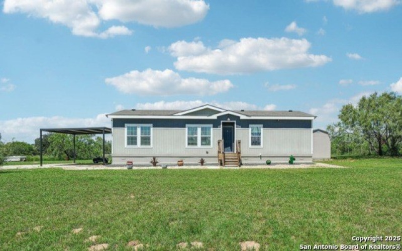 923 Anderson St, Seguin, TX 78155, 3 Bedrooms Bedrooms, ,2 BathroomsBathrooms,Residential,For Sale,923 Anderson St,1855071