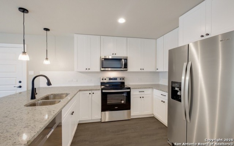 122 Hi View, Lakehills, TX 78063, 3 Habitaciones Habitaciones , ,2 BañosBaños,Residential,En Venta,122 Hi View,0,1856061