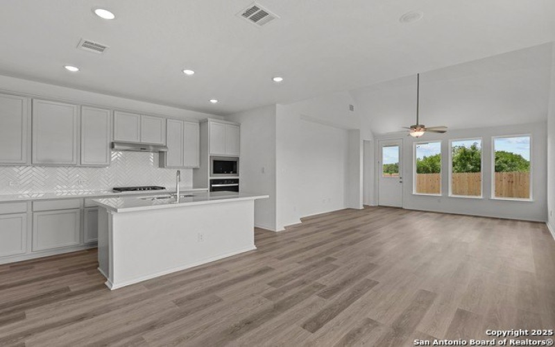10130 Mullhouse Dr, Schertz, TX 78154, 4 Bedrooms Bedrooms, ,3 BathroomsBathrooms,Residential,For Sale,10130 Mullhouse Dr,1856193