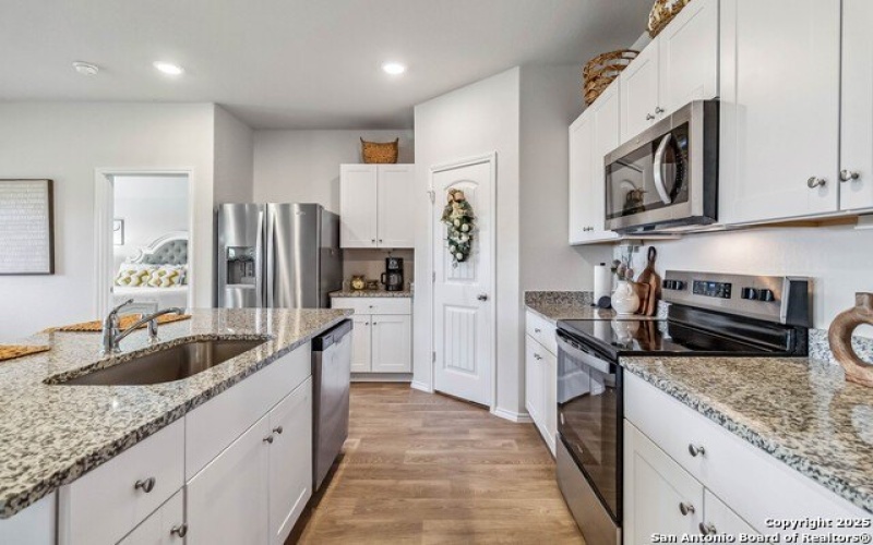 1024 Peccary Pl, Seguin, TX 78155, 3 Bedrooms Bedrooms, ,2 BathroomsBathrooms,Residential,For Sale,1024 Peccary Pl,1859102