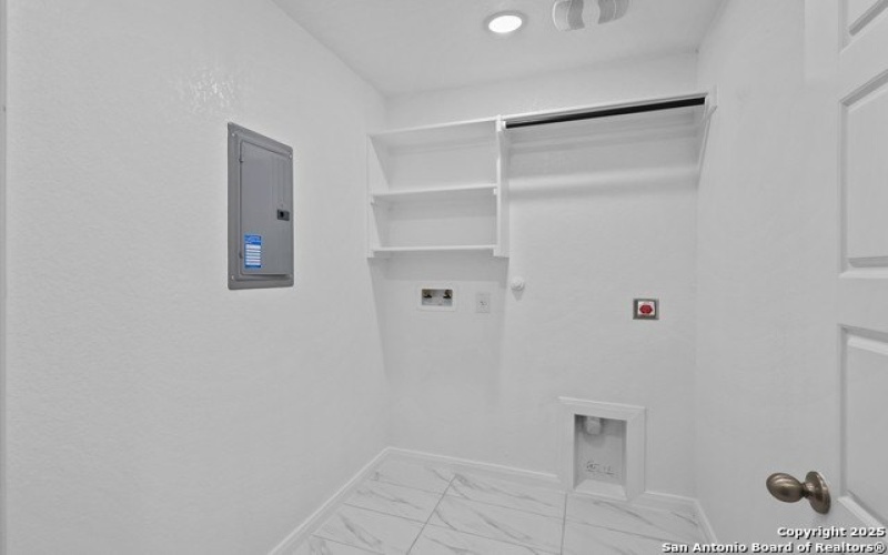 12328 Goulding, San Antonio, TX 78254, 3 Bedrooms Bedrooms, ,2 BathroomsBathrooms,Residential,For Sale,12328 Goulding,1859555