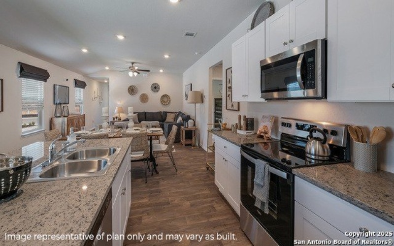 1427 Chianti Pass, New Braunfels, TX 78130, 3 Habitaciones Habitaciones , ,2 BañosBaños,Residential,En Venta,1427 Chianti Pass,1856323