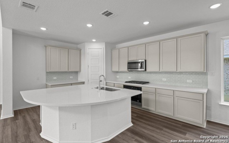 12349 Goulding, San Antonio, TX 78254, 4 Bedrooms Bedrooms, ,3 BathroomsBathrooms,Residential,For Sale,12349 Goulding,1859564