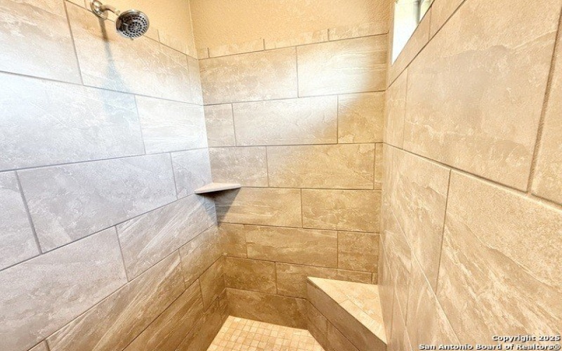 200 Valley Forge, Pleasanton, TX 78064, 4 Habitaciones Habitaciones , ,3 BañosBaños,Residential,En Venta,200 Valley Forge,1859702