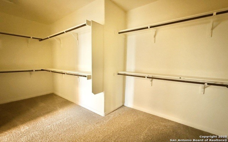 200 Valley Forge, Pleasanton, TX 78064, 4 Habitaciones Habitaciones , ,3 BañosBaños,Residential,En Venta,200 Valley Forge,1859702