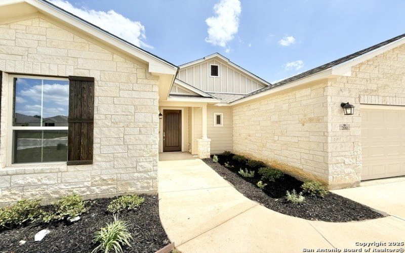 200 Valley Forge, Pleasanton, TX 78064, 4 Habitaciones Habitaciones , ,3 BañosBaños,Residential,En Venta,200 Valley Forge,1859702